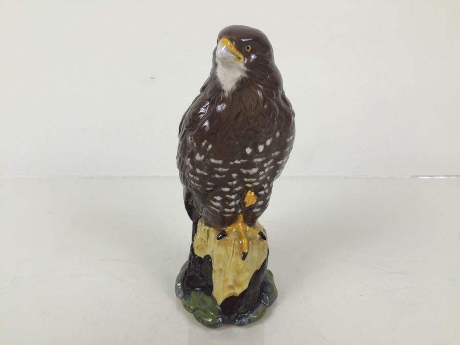 Royal Doulton Character Jug Liquor Decanter Whyte & Mackay Scotch Whisky 'Buzzard' 1979 [Photo 1]