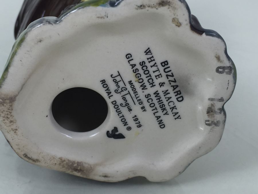 Royal Doulton Character Jug Liquor Decanter Whyte & Mackay Scotch Whisky 'Buzzard' 1979 [Photo 9]