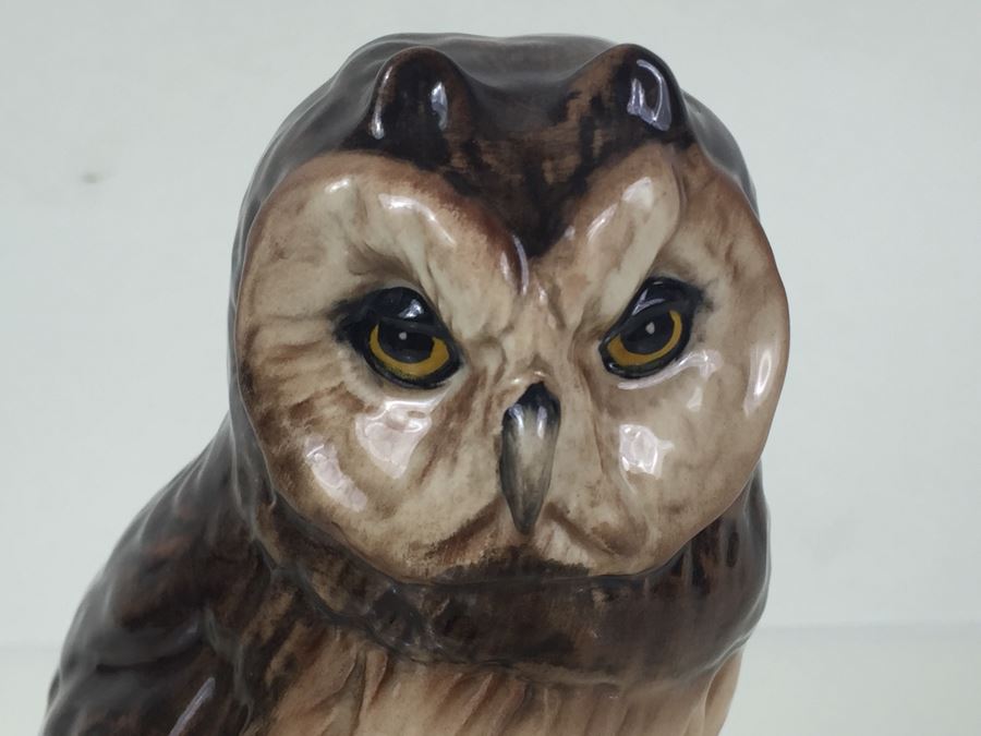 Royal Doulton Character Jug Liquor Decanter Whyte & Mackay Scotch Whisky 'Short-Eared Owl' [Photo 2]
