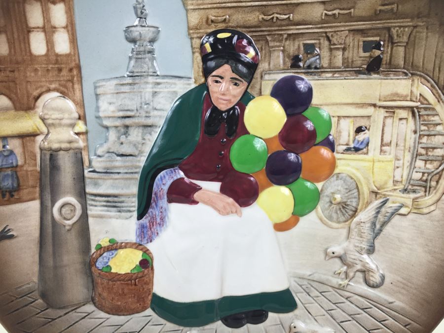 Royal Doulton Tableware Plate 'The Old Balloon Seller' D6649 1979 [Photo 3]