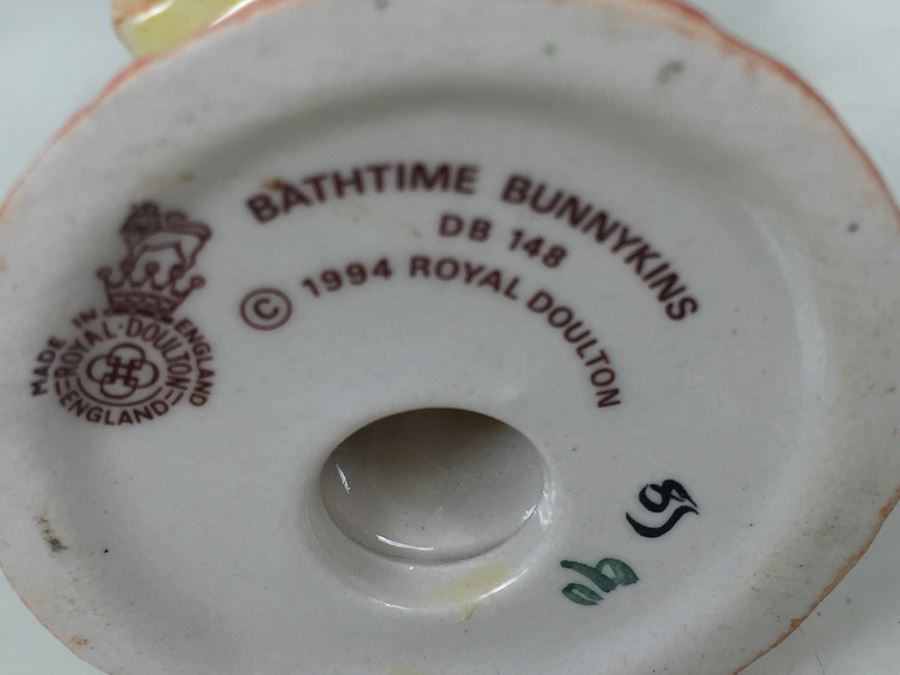 (5) Royal Doulton Bunnykins [Photo 17]