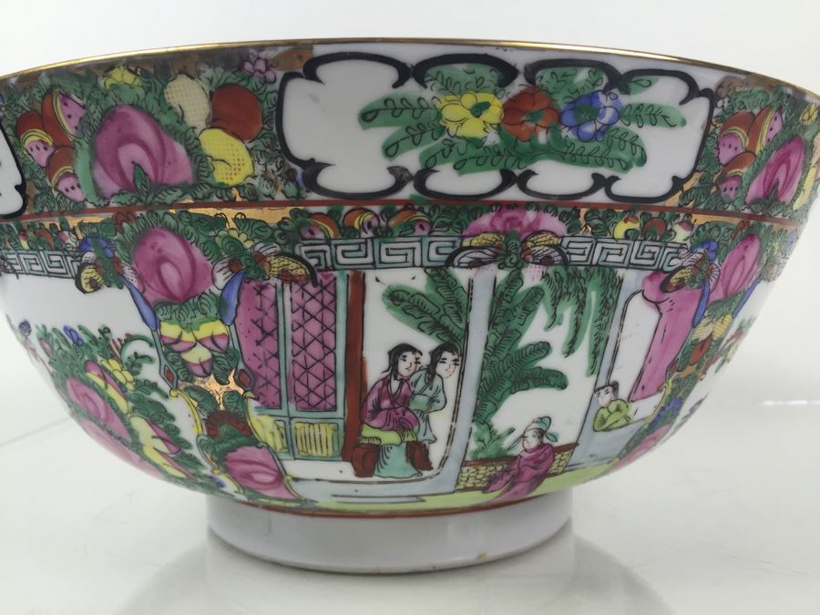 Large Chinese Famille Rose Bowl [Photo 9]