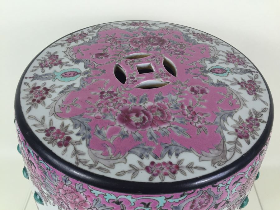 Large Beautiful Chinese Garden Stool [Photo 8]