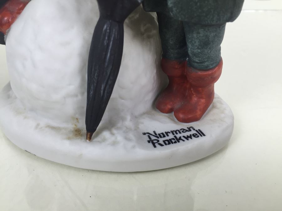 Pair Of Norman Rockwell Figurines [Photo 5]