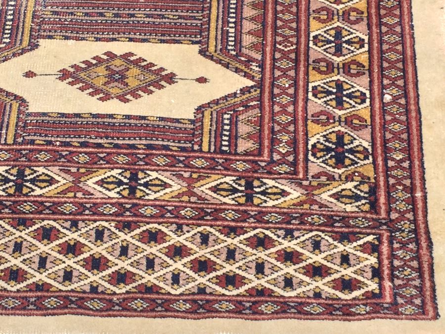 Beautiful Hand Woven Wool Persian Area Rug Geometric Patterns Measures [Photo 2]