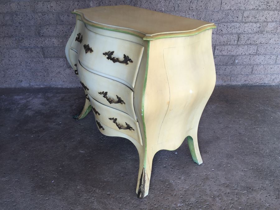 Vintage Commode Chest Of Drawers [Photo 9]