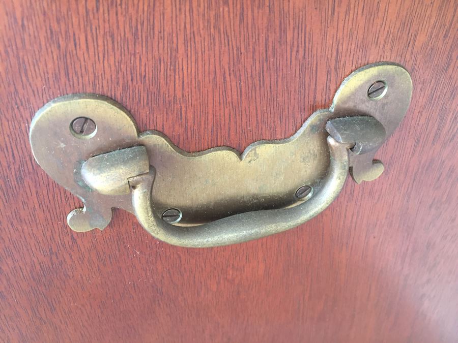 American Masterpiece Collection By Hickory Chest Of Drawers Dresser [Photo 13]