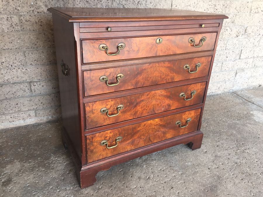 American Masterpiece Collection By Hickory Chest Of Drawers Dresser [Photo 4]