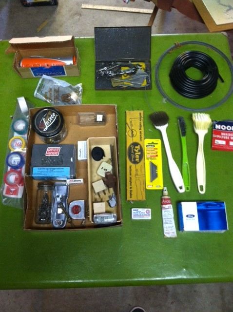 Large Tool Lot - Does Not Include Wire Metal Shelving Or Green Card Table [Photo 7]