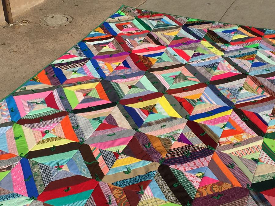 Large Colorful Crazy Quilt [Photo 5]
