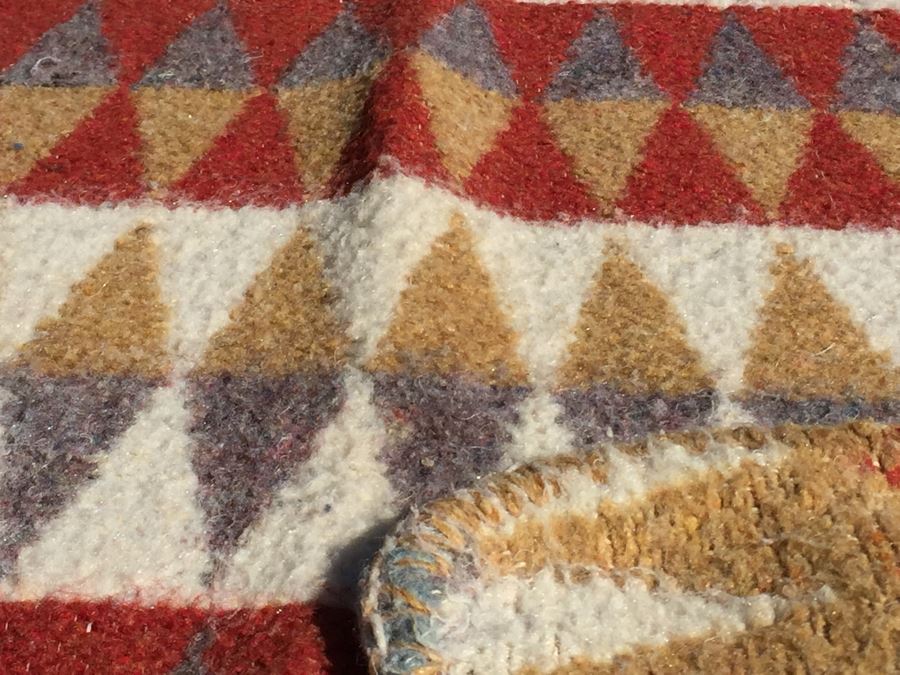 Diamond Pattern Wool Blanket [Photo 8]