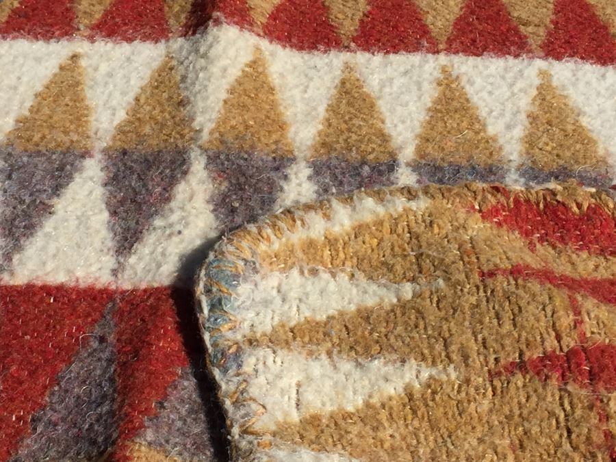 Diamond Pattern Wool Blanket [Photo 7]