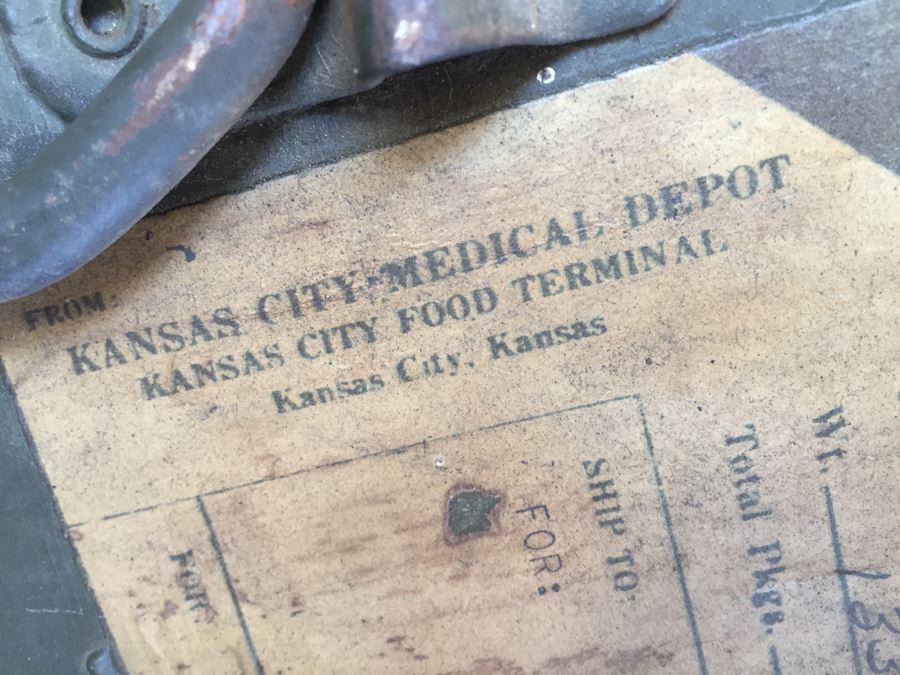 U.S. Army Medical Department Green Trunk [Photo 8]