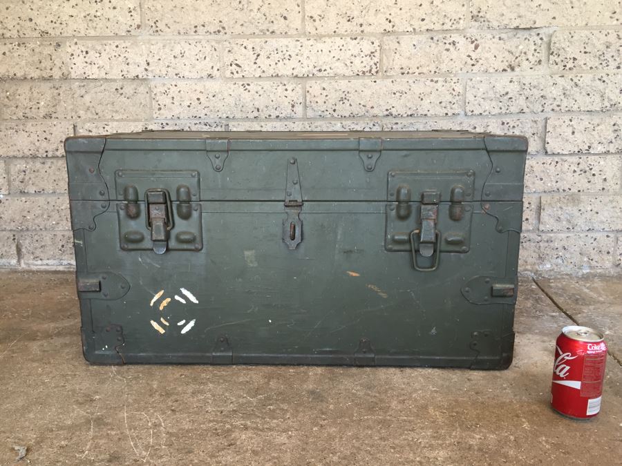 U.S. Army Medical Department Green Trunk [Photo 1]