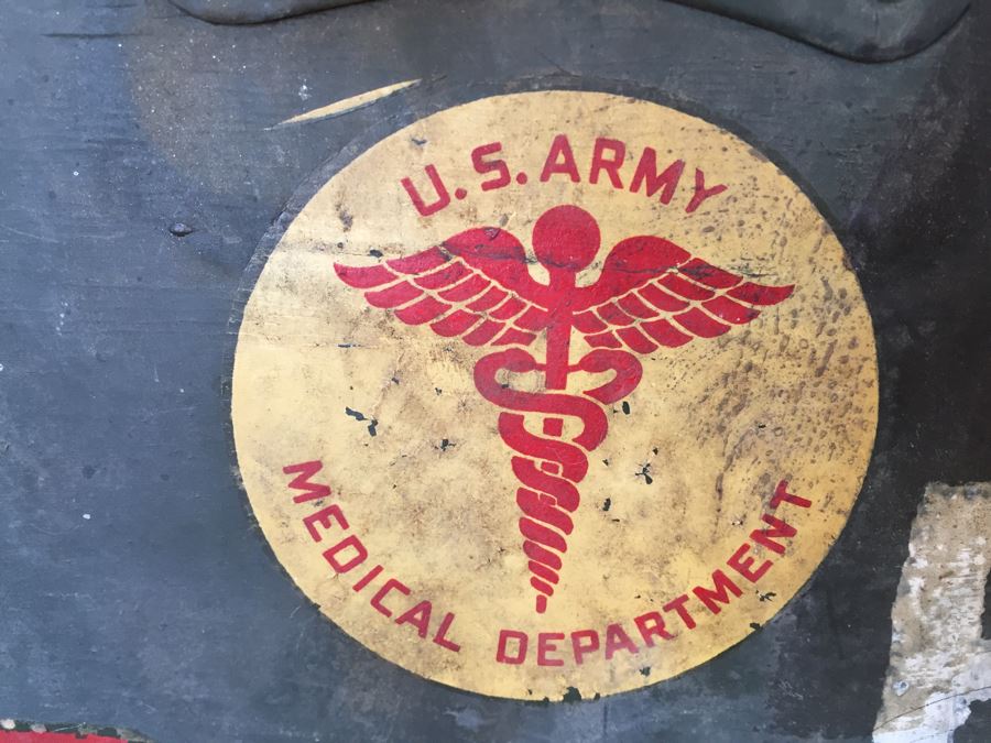 U.S. Army Medical Department Green Trunk [Photo 12]
