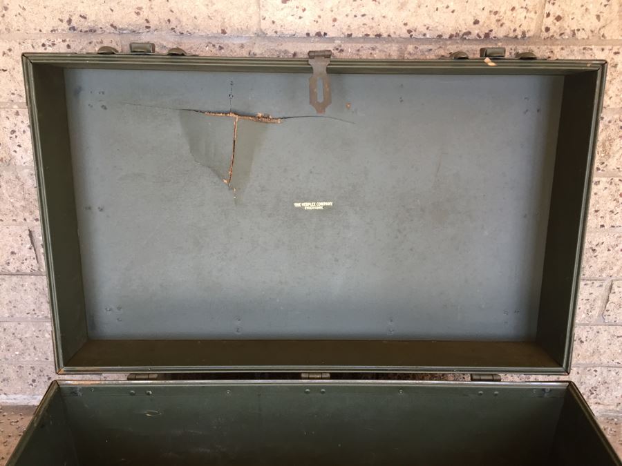 U.S. Army Medical Department Green Trunk [Photo 23]