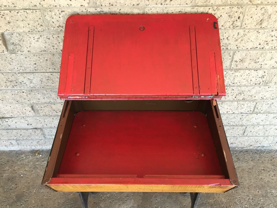Vintage Metal And Wood Child's School Desk With Inkwell Gold Stencil [Photo 11]