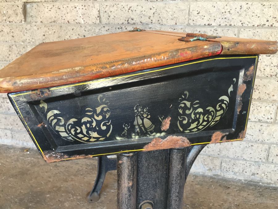 Vintage Metal And Wood Child's School Desk With Inkwell Gold Stencil [Photo 16]