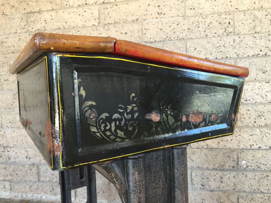 Vintage Metal And Wood Child's School Desk With Inkwell Gold Stencil [Photo 21]