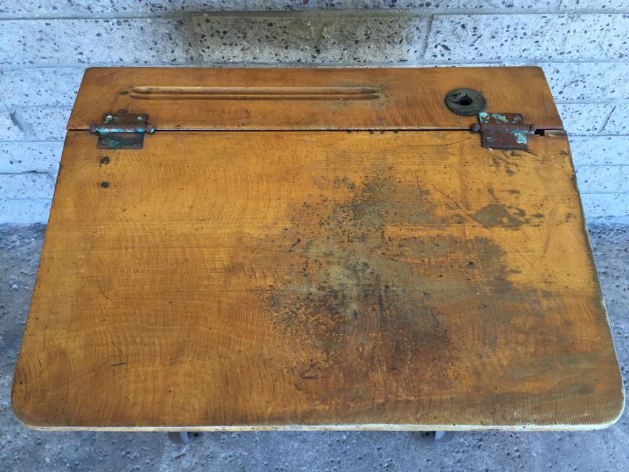 Vintage Metal And Wood Child's School Desk With Inkwell Gold Stencil [Photo 6]