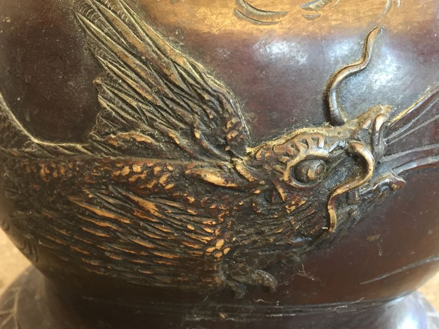 Large Stunning BRONZE Asian Floor Lamp Ornately Decorated In Relief With Various Mythical Animals [Photo 4]