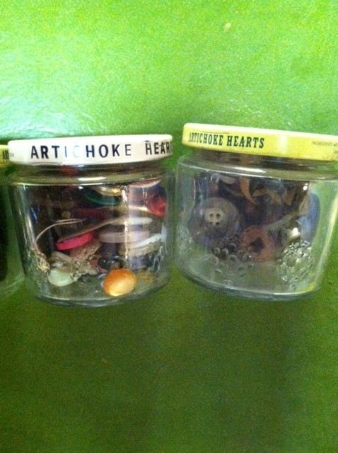 Large Button Lot [Photo 4]