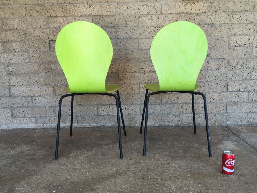 Pair Of Lime Green Bent Plywood Chairs Made In France [Photo 6]