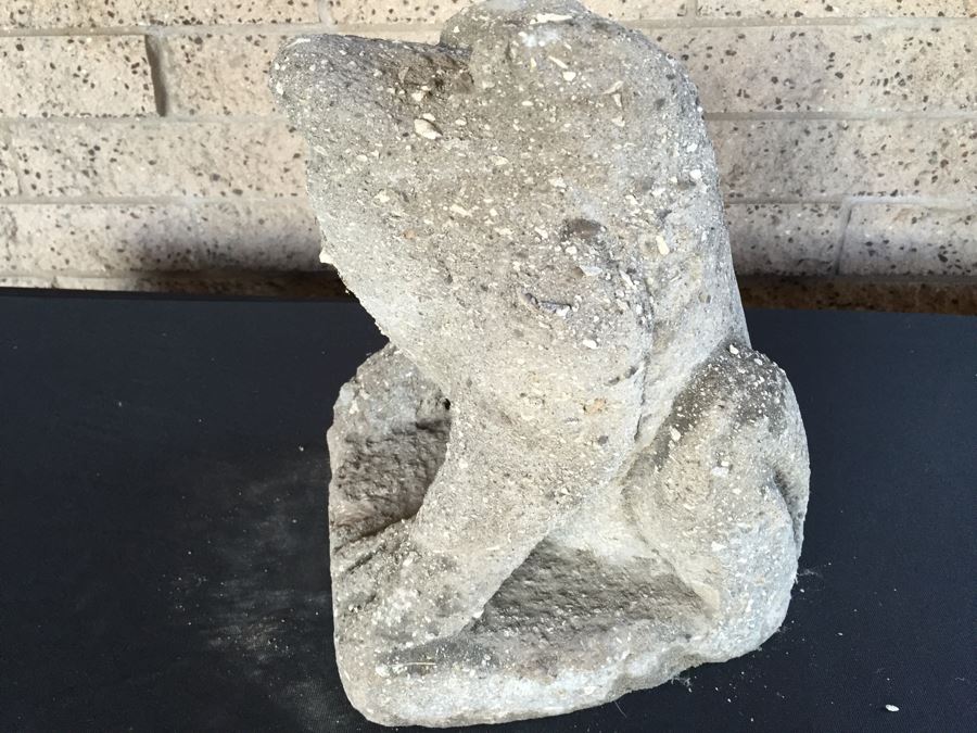 Carved Rock Frog Garden Statue [Photo 5]