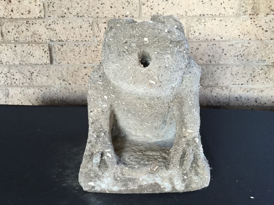 Carved Rock Frog Garden Statue [Photo 1]