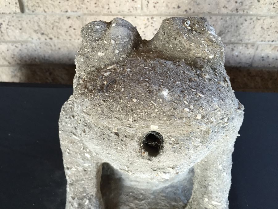 Carved Rock Frog Garden Statue [Photo 4]
