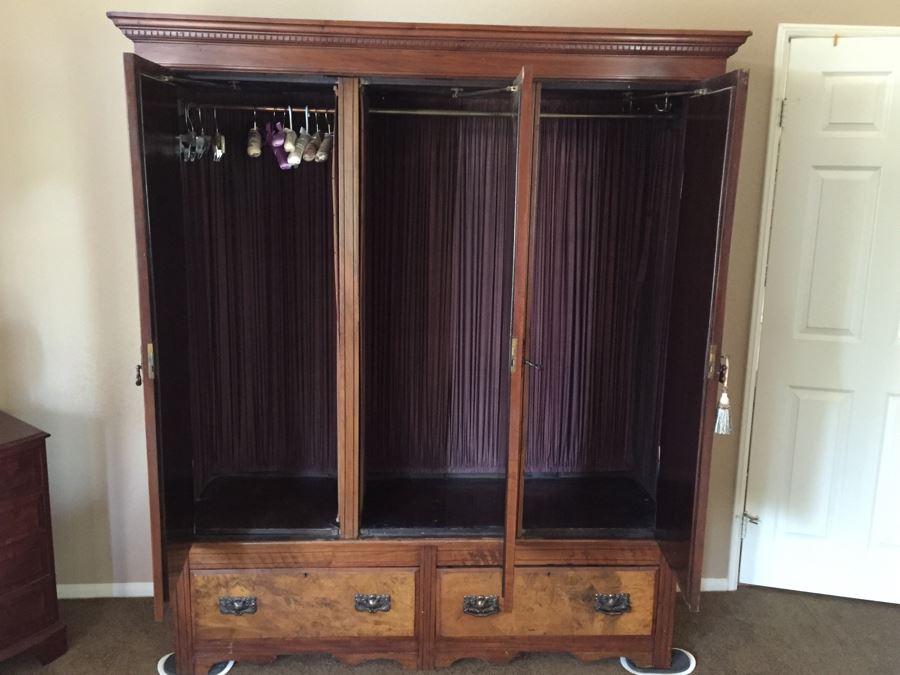 Beautiful Antique Armoire Estimate $2,500 [Photo 2]