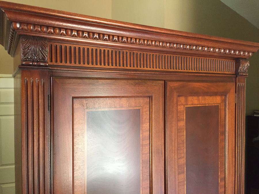 Nice Ethan Allen Armoire Estimate $1,900 [Photo 4]