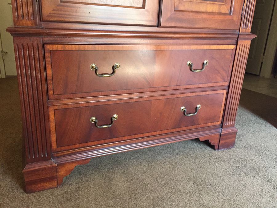 Nice Ethan Allen Armoire Estimate $1,900 [Photo 7]