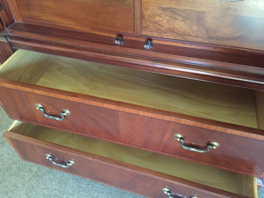 Nice Ethan Allen Armoire Estimate $1,900 [Photo 12]