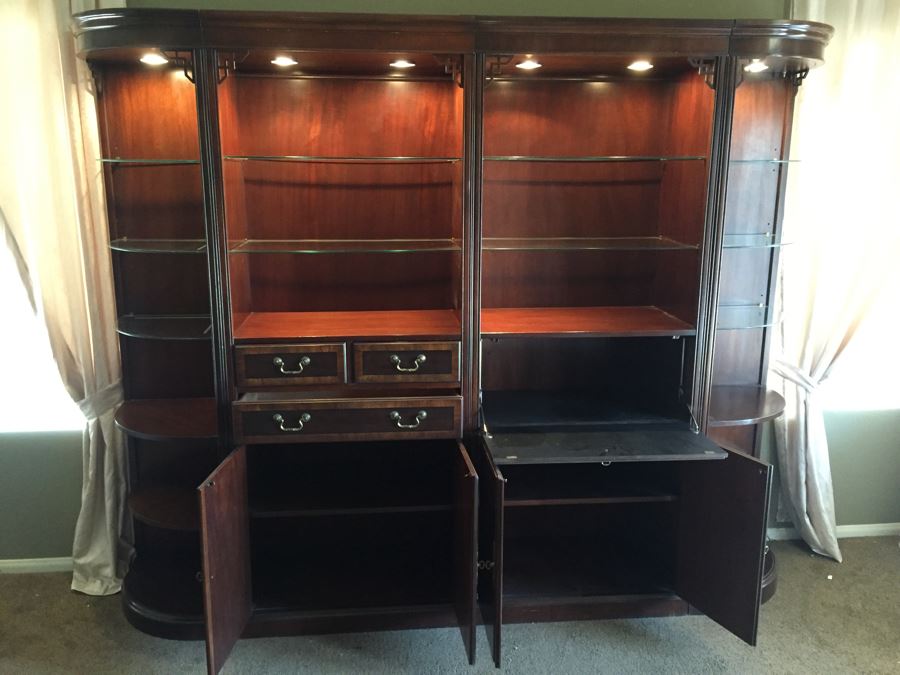 Stunning Drexel Chinoiserie Four Piece Wall Unit Display Cabinet Estimate $2,000 [Photo 12]