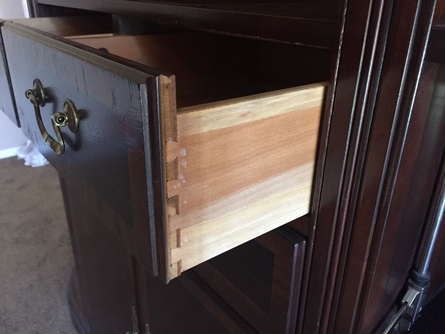 Stunning Drexel Chinoiserie Four Piece Wall Unit Display Cabinet Estimate $2,000 [Photo 10]