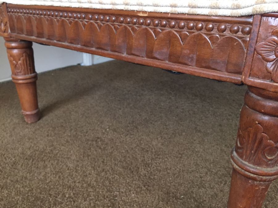 Vintage Swan Fainting Couch Chaise Lounge [Photo 7]