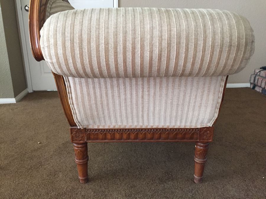 Vintage Swan Fainting Couch Chaise Lounge [Photo 10]