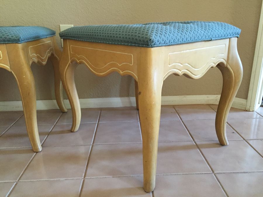 Pair Of Ethan Allen Ottomans [Photo 2]