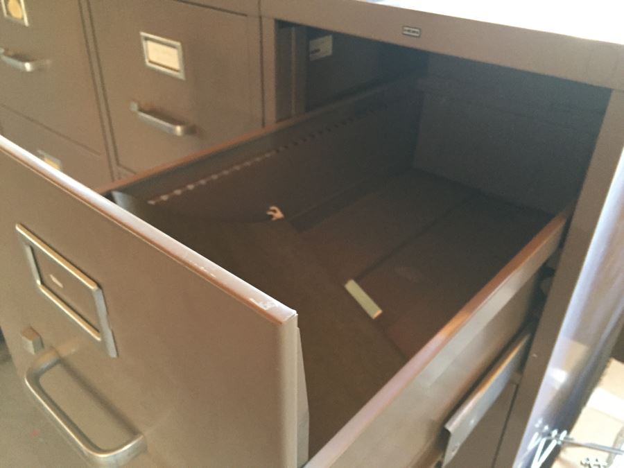 (4) Metal Filing Cabinets 4-Drawer [Photo 5]