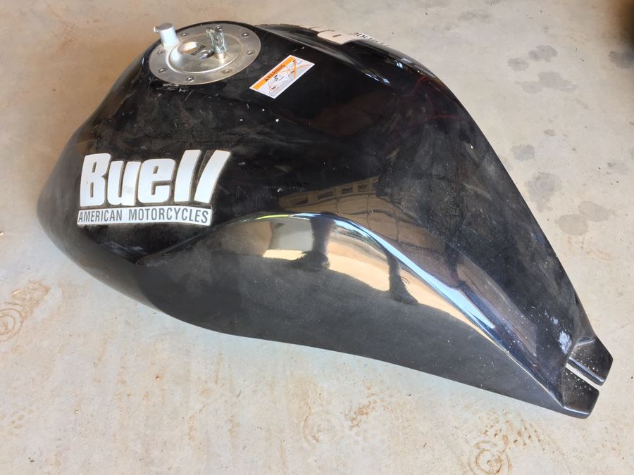 Buell Gas Tank [Photo 1]
