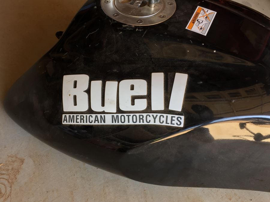 Buell Gas Tank [Photo 2]
