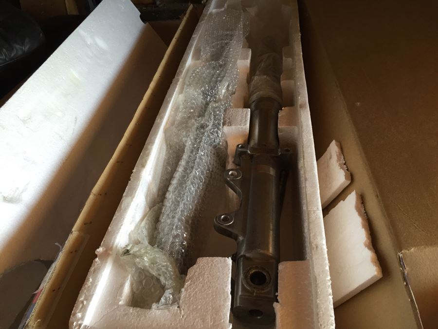 Showa Fork Tube And Slide Assembly Japan Estimate $395 [Photo 2]