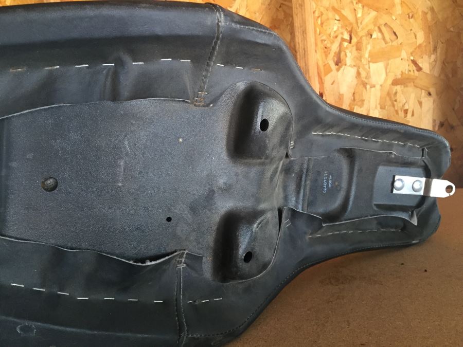 Harley Davidson Sportster Motorcycle Seat [Photo 7]