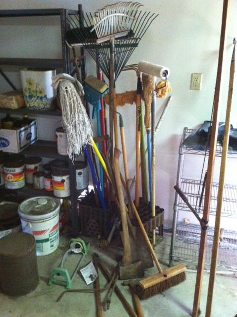 Yard Tools and Cleaning Lot