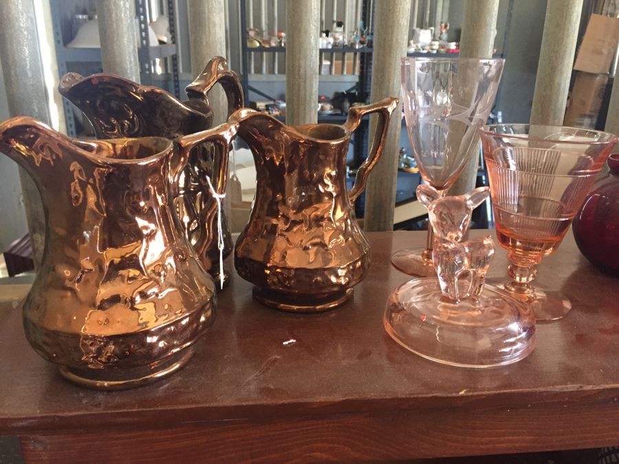 Great Lot Of Interesting Items Includes Wooden Bookcase [Photo 4]