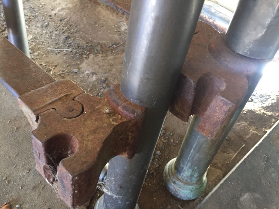 Antique Copper Full Size Bed With Cast Iron Rails [Photo 7]