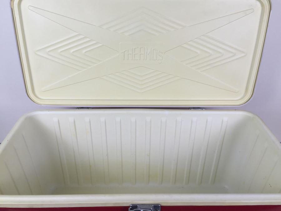 Vintage Red Thermos Cooler With Dual Bottle Openers And Handles [Photo 8]