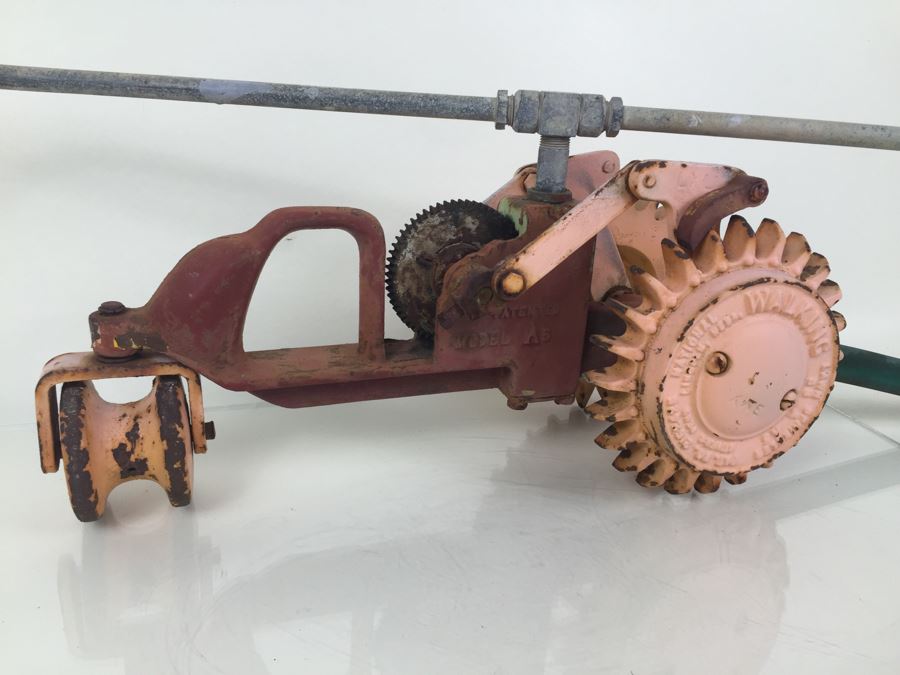 Vintage National Walking Lawn Spinkler Model A5 Heavy Cast Iron [Photo 3]