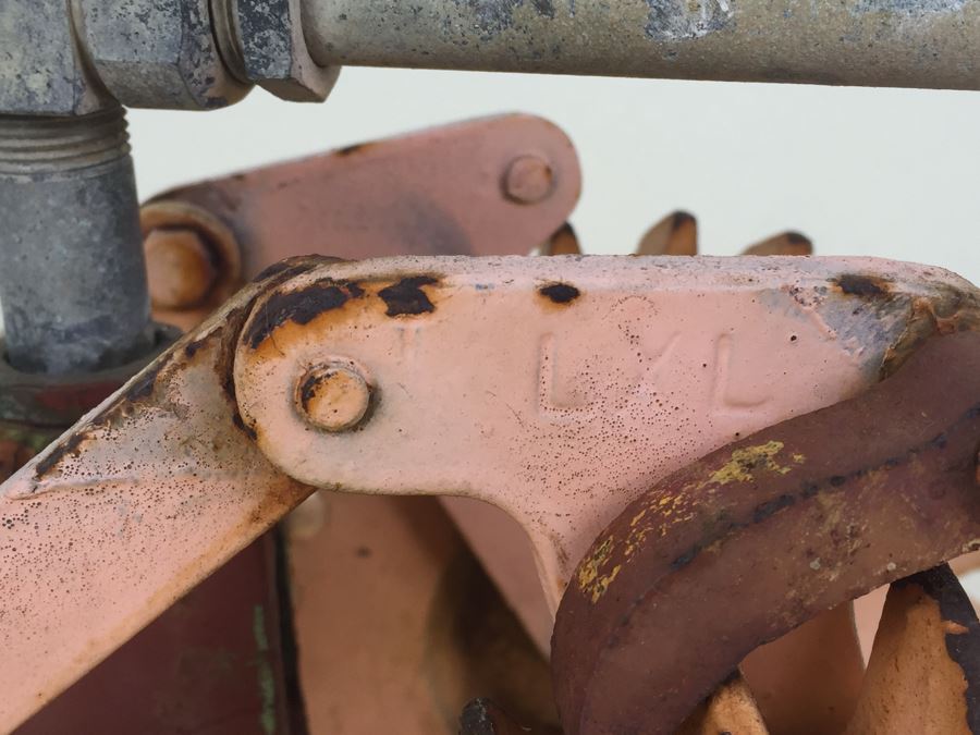 Vintage National Walking Lawn Spinkler Model A5 Heavy Cast Iron [Photo 7]